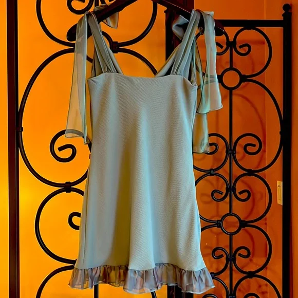 LUCY IN THE SKY Marie Chiffon Slip Dress - Picture 10 of 15